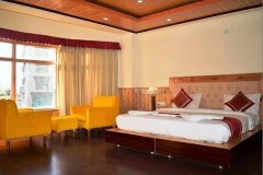 deluxe-room1